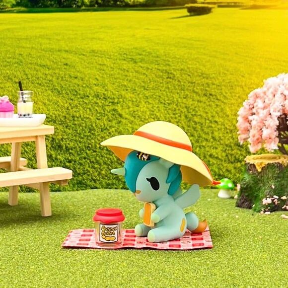 tokidoki Nuttie Buddie Unicorno from Picnic Party Unicorno Series - Picture 1 of 4